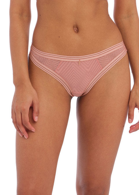 Tailored - Brazilian