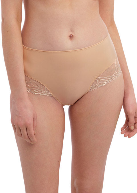 Adelle - Brief