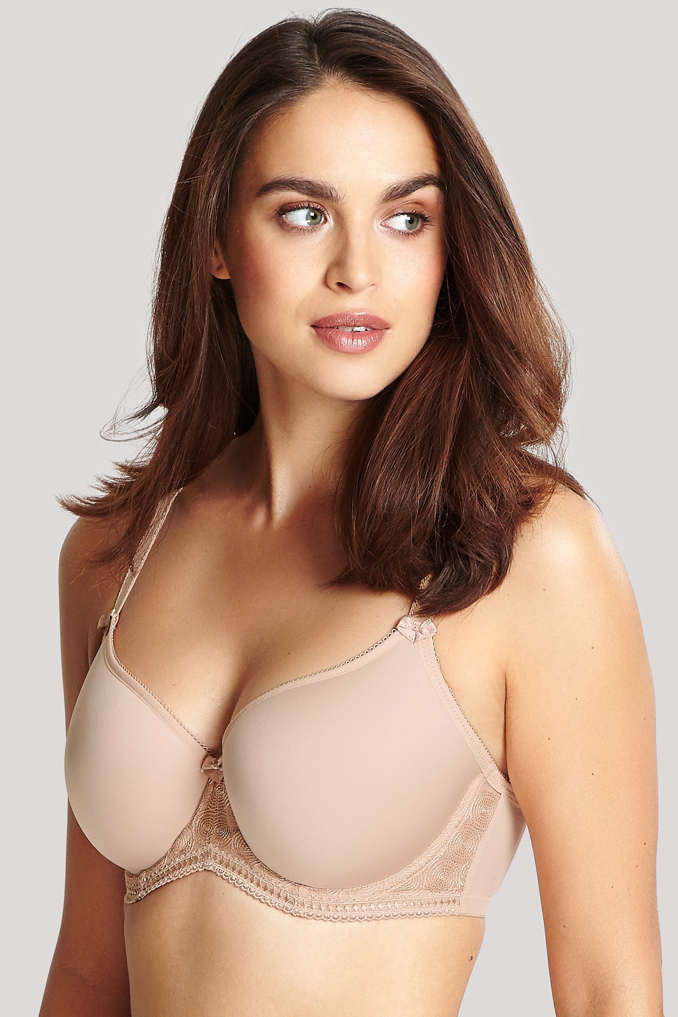 Cari - Moulded t-shirt Bra