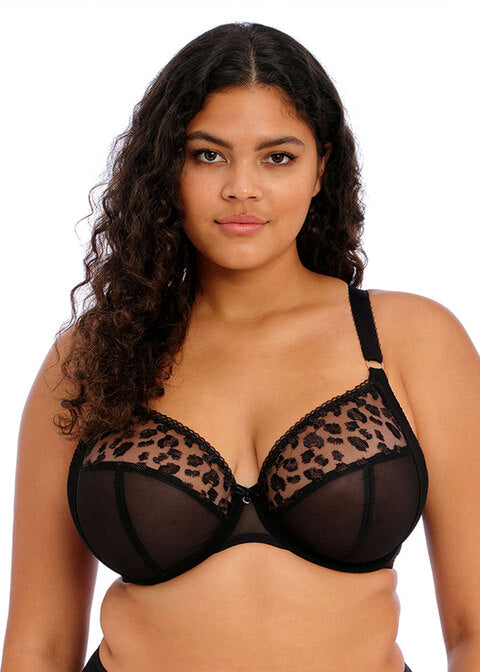 Namrah - Underwired Plunge Bra